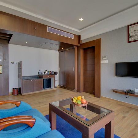 Silver Oak Hotel Mysore Ngoại thất bức ảnh