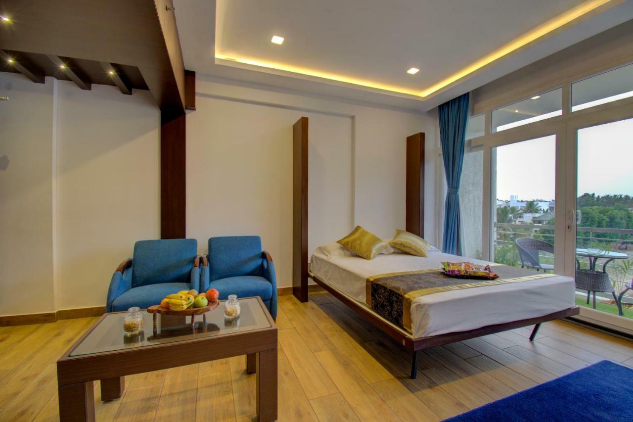 Silver Oak Hotel Mysore Ngoại thất bức ảnh